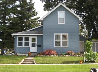 122 Johnson St, Crookston, MN 56716