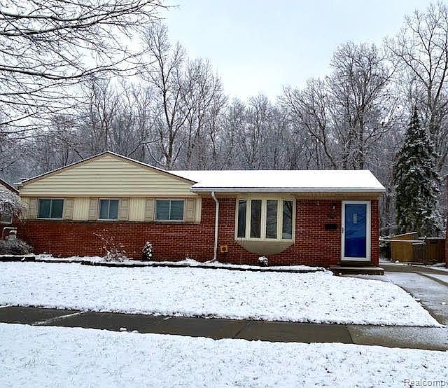 1st image of 30366 Winthrop Dr