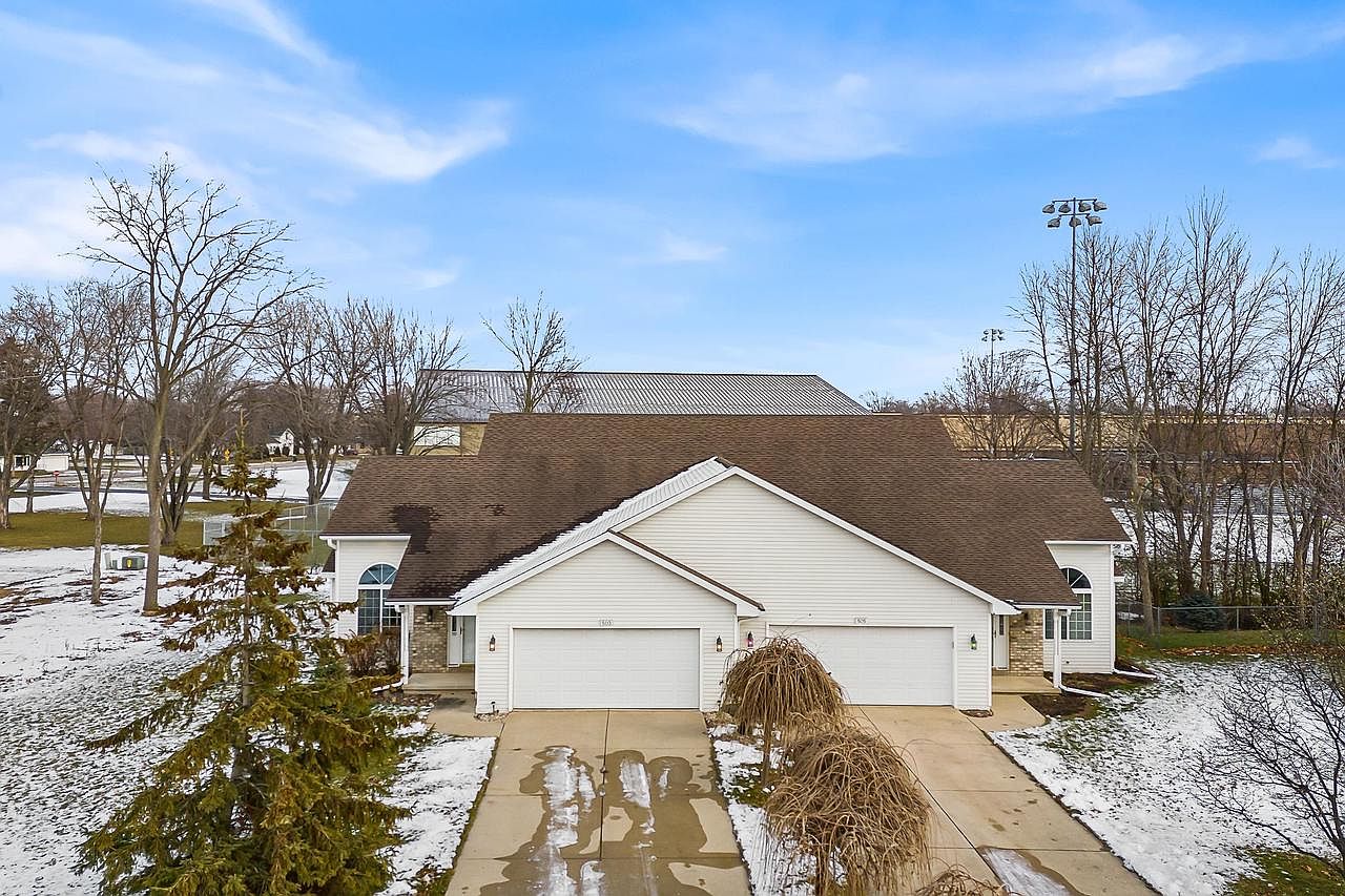 505 MOLLIES WAY, De Pere, WI 54115 Zillow