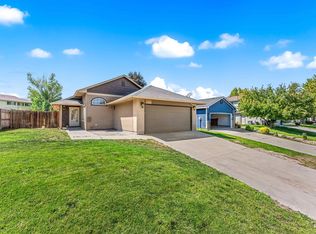 677 N Shady Grove Way, Kuna, ID 83634