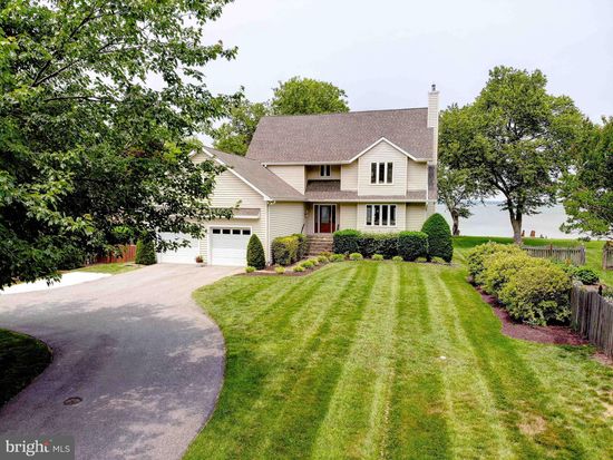 1090 River Bay Rd, Annapolis, MD 21409