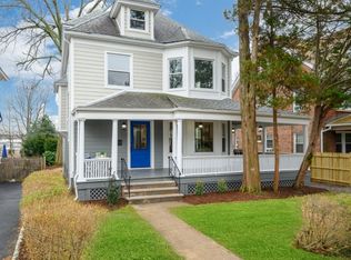 7 Cloverhill Pl, Montclair, NJ 07042