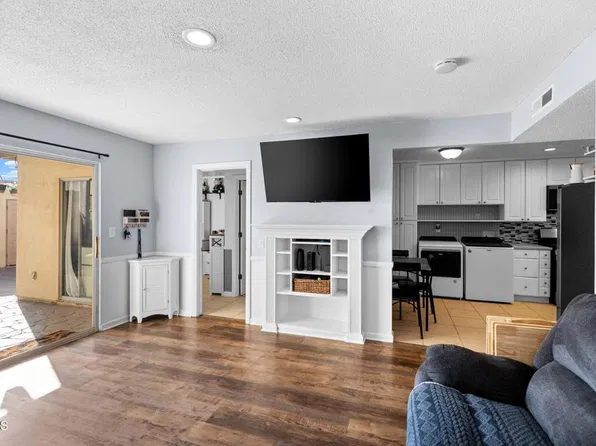 1844 Crater Dr, Ventura, CA 93004