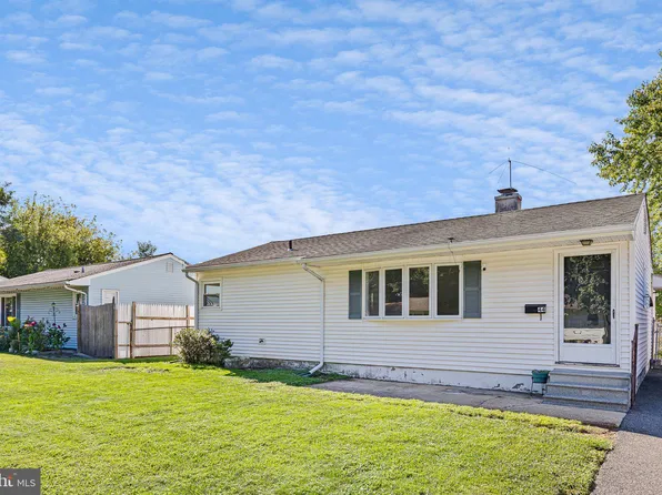 44 Saint John Dr, Wilmington, DE 19808