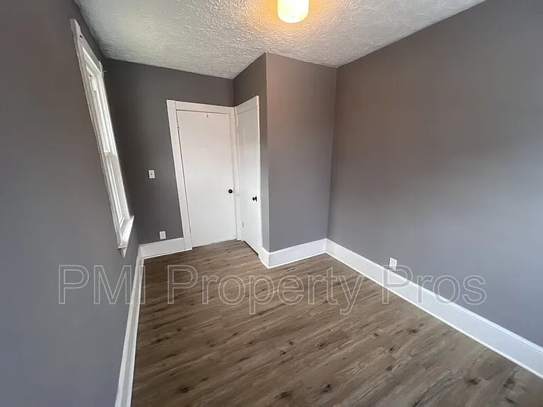 2945 N 23rd St — Photo 53