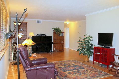 3rd image of 8279 Cardiff Dr