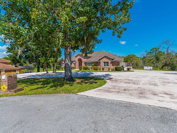 3rd image of 3730 Chiara Dr