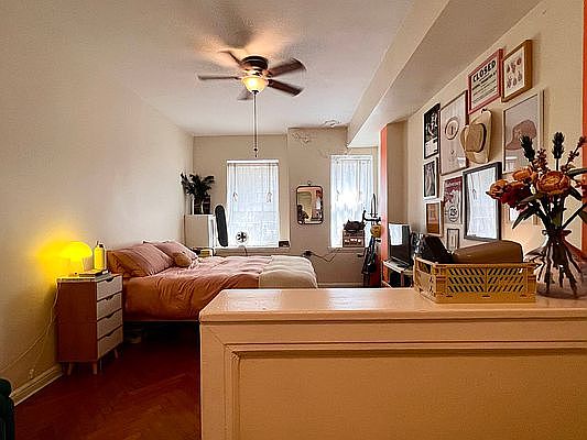 1st image of 301 W 105th St APT 1F