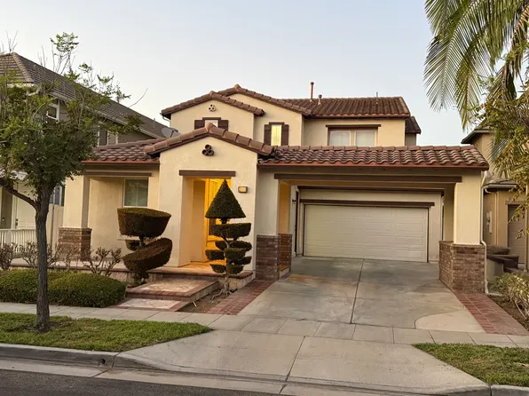 2065 Ward St, Fullerton, CA 92833