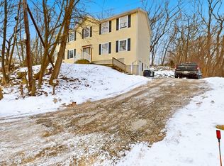 15 Teddy Rd, Worcester, MA 01603