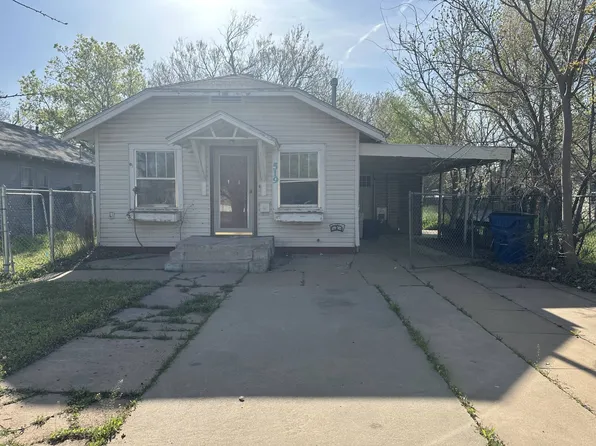 519 S Oklahoma Ave, Cherokee, OK 73728