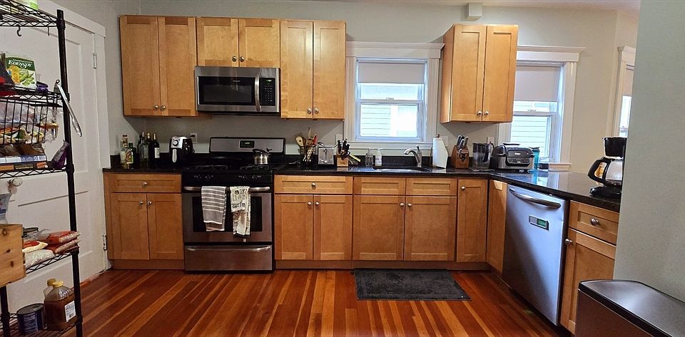 1st image of 58 Bristol Rd Floor 2