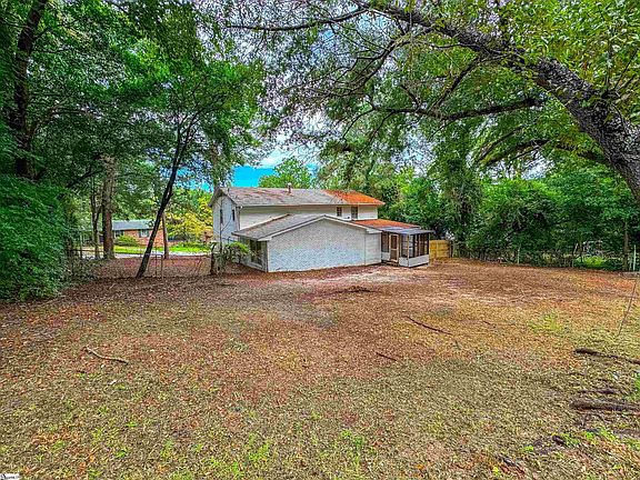 2nd image of 7240 Claudia Dr