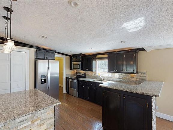 5th image of 6205 Fullenkamp Dr
