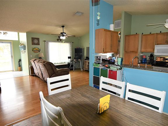 5th image of 3069 Pellam Blvd