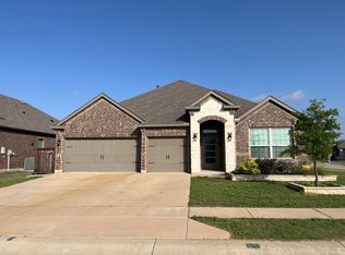 3217 Shady Brook Ln, Aubrey, TX 76227
