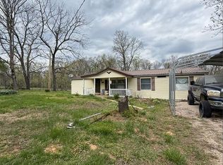 8035 T Hwy, Farmington, MO 63640