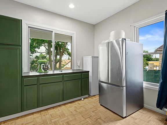 5th image of 1515 S 33rd STREET