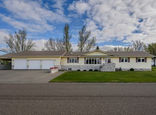 1140 Chestnut Dr, Washburn, ND 58577