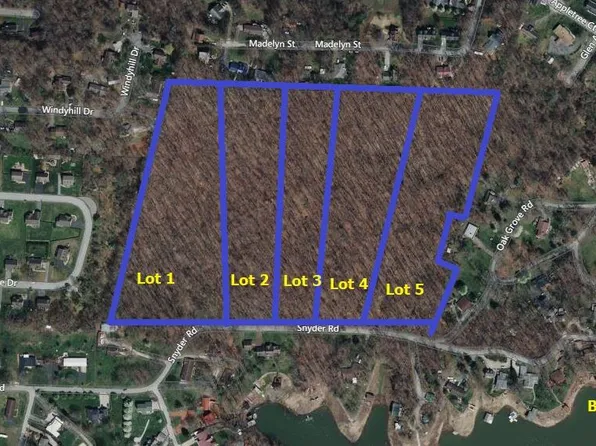 1 Snyder Rd, Johnson City, TN 37615