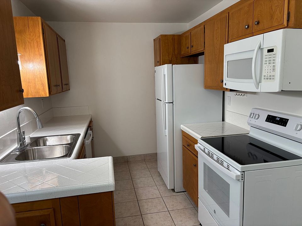 1st image of 3748 Curtis St #3756