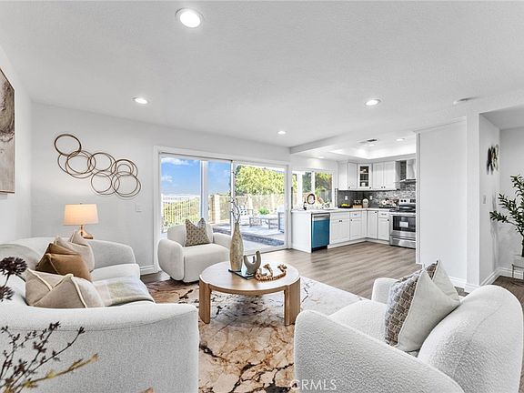 3rd image of 20573 Missionary Ridge St