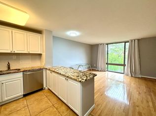 950 25th St NW #803-N, Washington, DC 20037