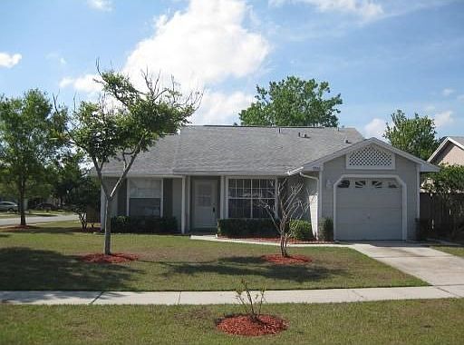 Excellent Corner Lot