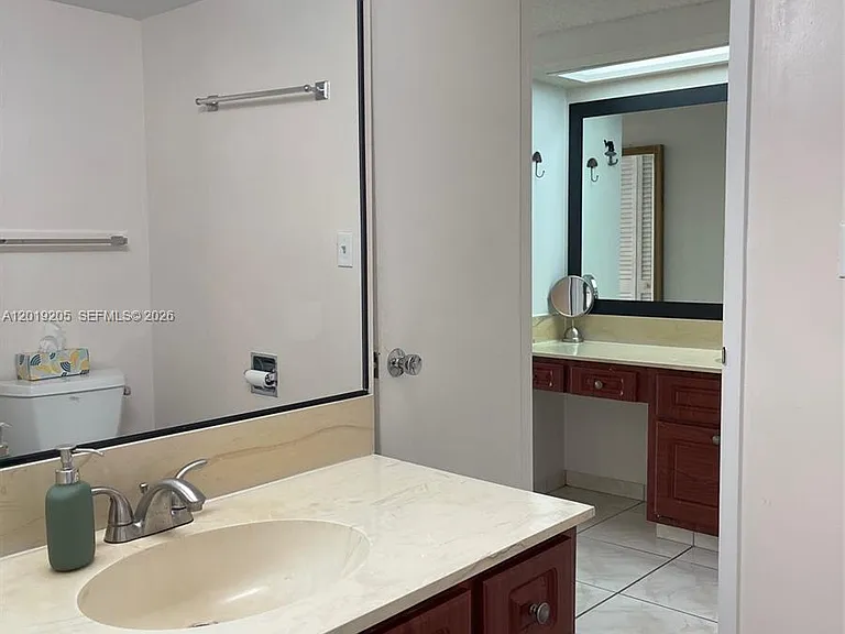 5701 Collins Ave #511 — Photo 19