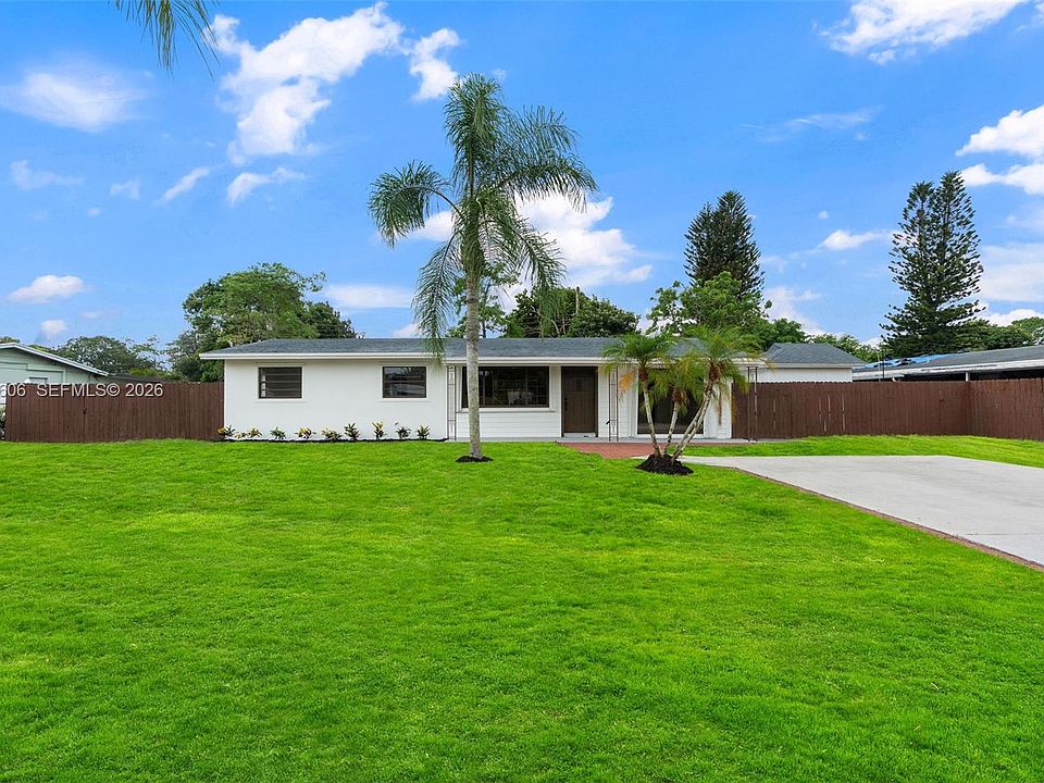 1st image of 5726 Karen Dr
