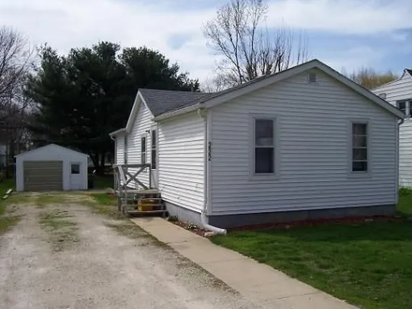 222 Avenue D, Rock Falls, IL 61071