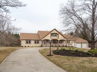 14 Brookfield Way, Mendham, NJ 07945