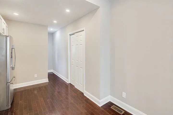 1223 S 23rd St — Photo 6
