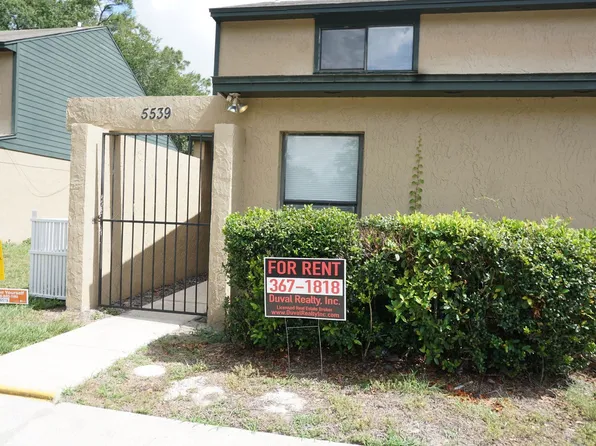 5539 Pinebay Cir N, Jacksonville, FL 32244