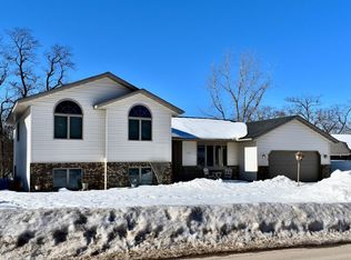 1321 Ridgewood Dr, Winona, MN 55987