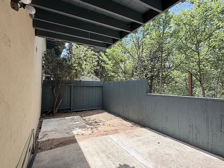 50 Merrydale Rd #8 — Photo 7