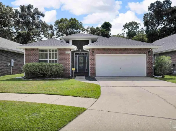 995 Patriot Pl, Pensacola, FL 32534