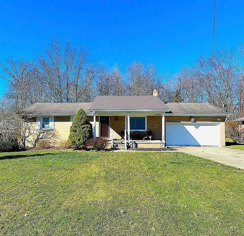 6940 Clingan Rd photo 1
