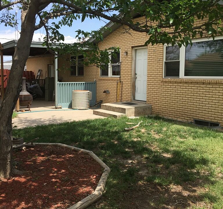 2nd image of 1007 Fleming St