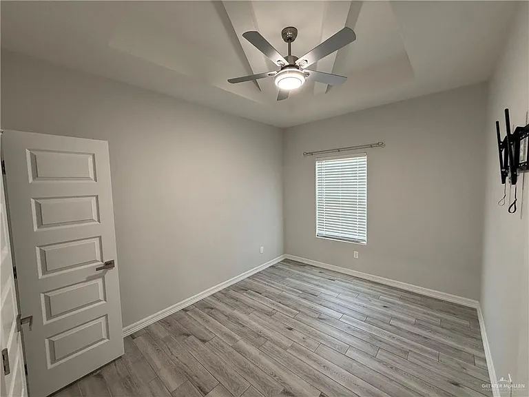 2700 E Comal Rd — Photo 18