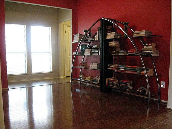 4th image of 23135 Tranquil Springs Ln
