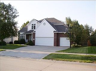 2nd image of 3718 Diablo Dr