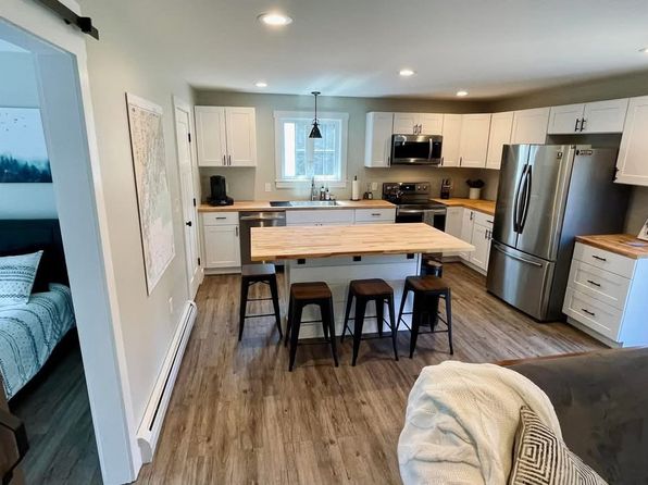 (undisclosed Address)