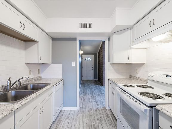 5th image of 3553 High Mesa Dr