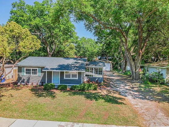 2nd image of 1669 San Mateo Dr