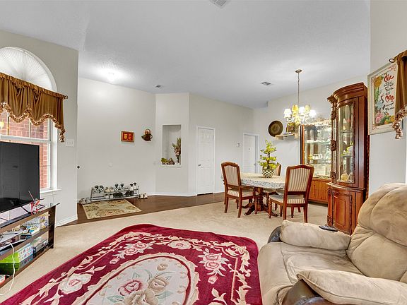 5th image of 1133 Bayside Dr