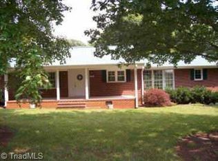 8350 W Us Highway 158, Reidsville, NC 27320