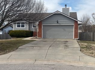 3629 N Inwood Ct, Wichita, KS 67226