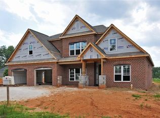 1254 Meadow Chase Dr, Lewisville, NC 27023