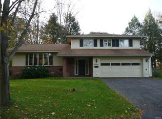 16 Chrisler St, Marcellus, NY 13108